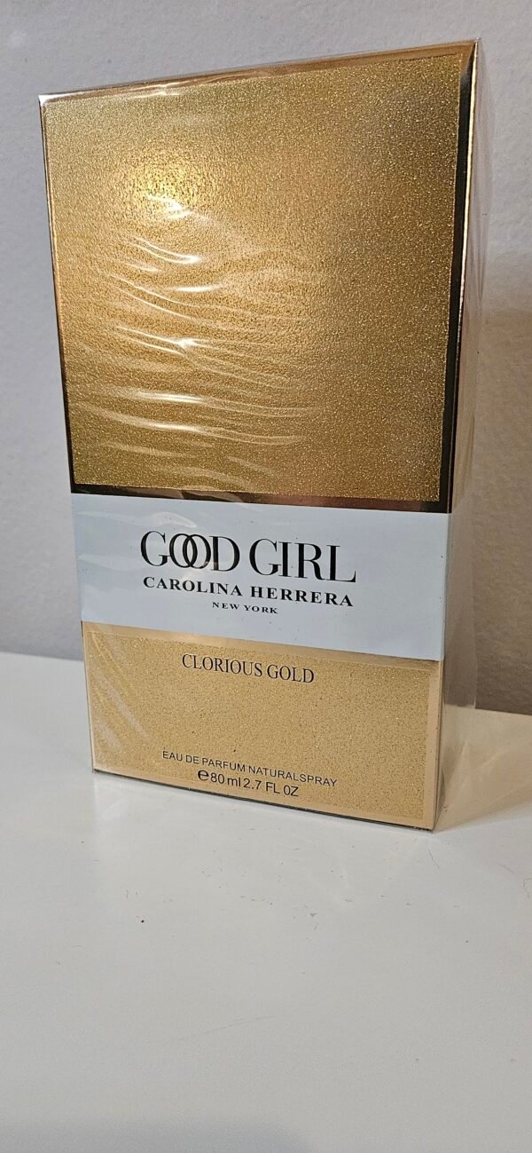 Good Girl Glorious Gold – Carolina Herrera – Eau de Parfum 80 ml Brillez de mille feux avec Good Girl Glorious Gold de Carolina Herrera. Un parfum audacieux et sophistiqué qui incarne le luxe et l’élégance, parfait pour la femme moderne qui sait jouer sur ses contrastes. 🌟👠